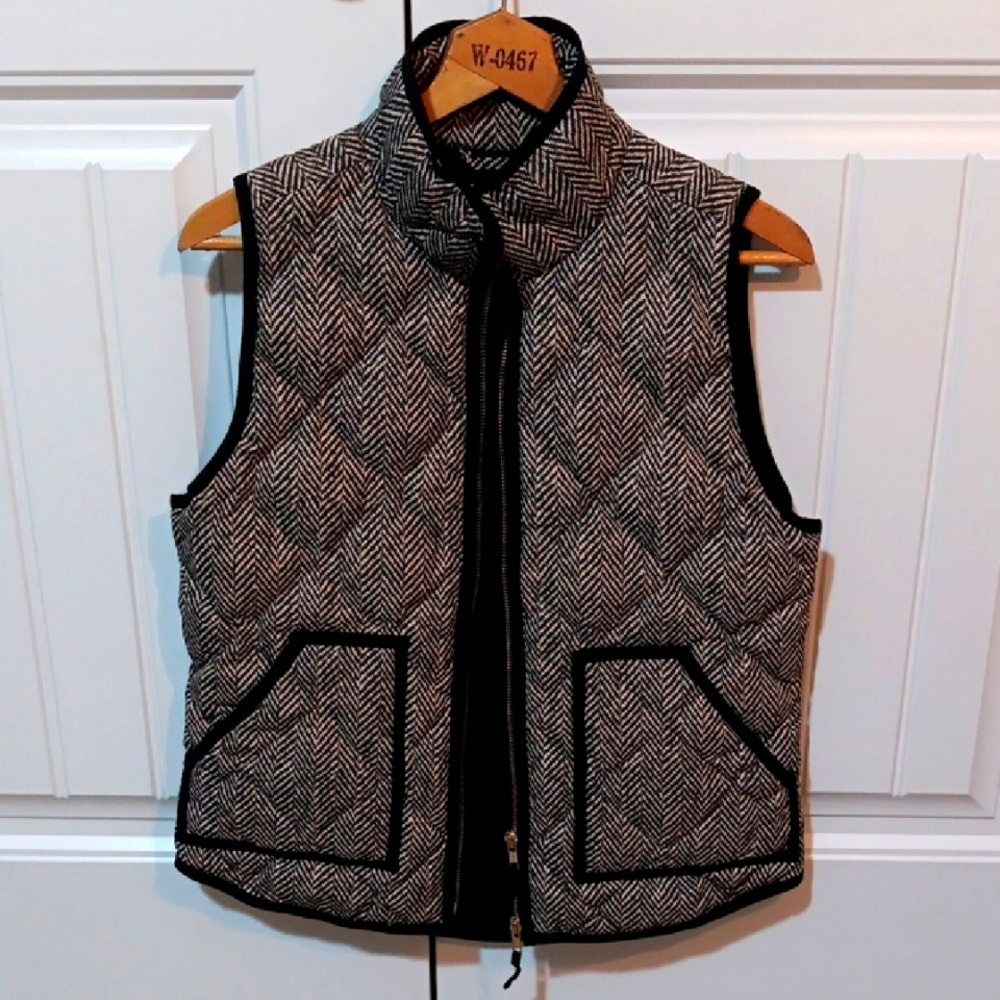 J.Crew Herringbone Quilted Vest. Size S